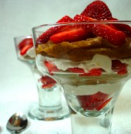 strawberry trifle1 strawberry trifle1