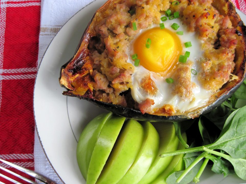 breakfast stuffed acorn1