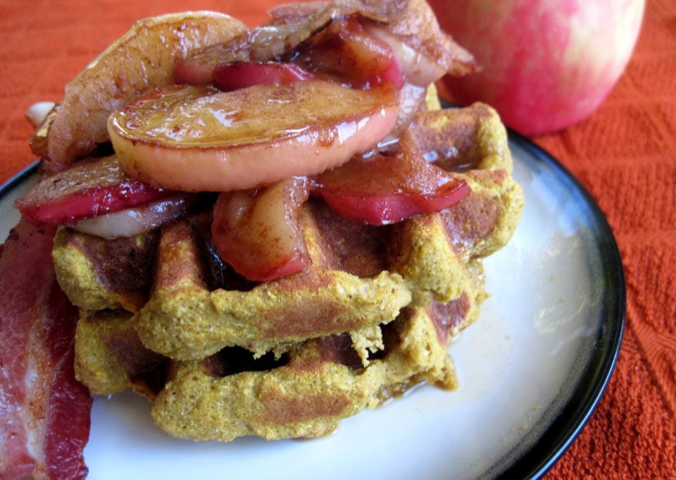 pumpkin spice waffles1