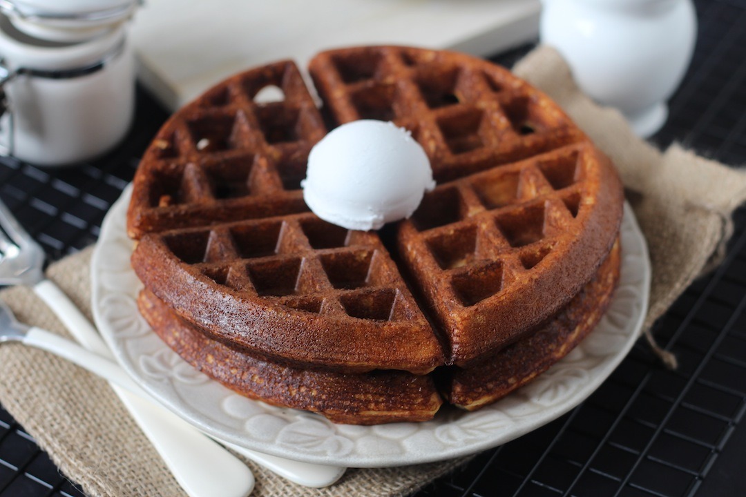 Light and Crispy Vanilla Protein Waffles - PaleOMG