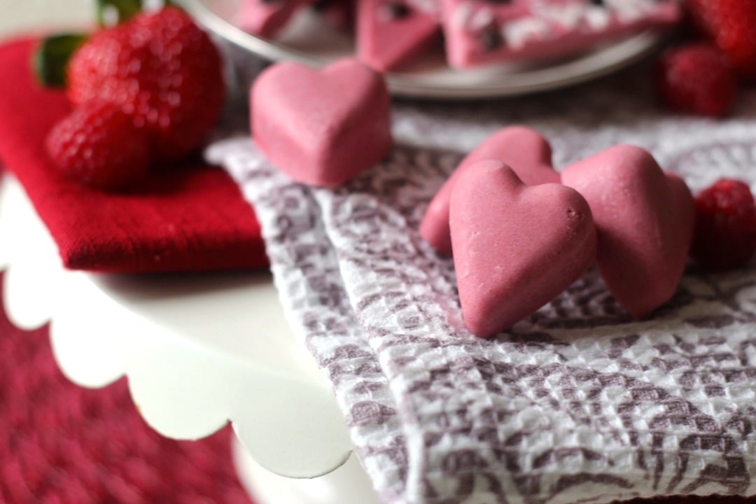 Heart Pops Silicone Candy Mold < Downtown Dough