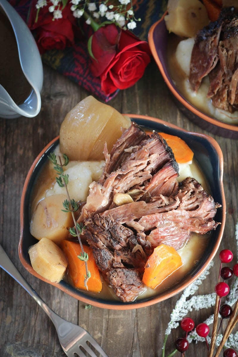 Easy Crockpot Roast Beef Recipe (with its own Gravy) - 31 Daily