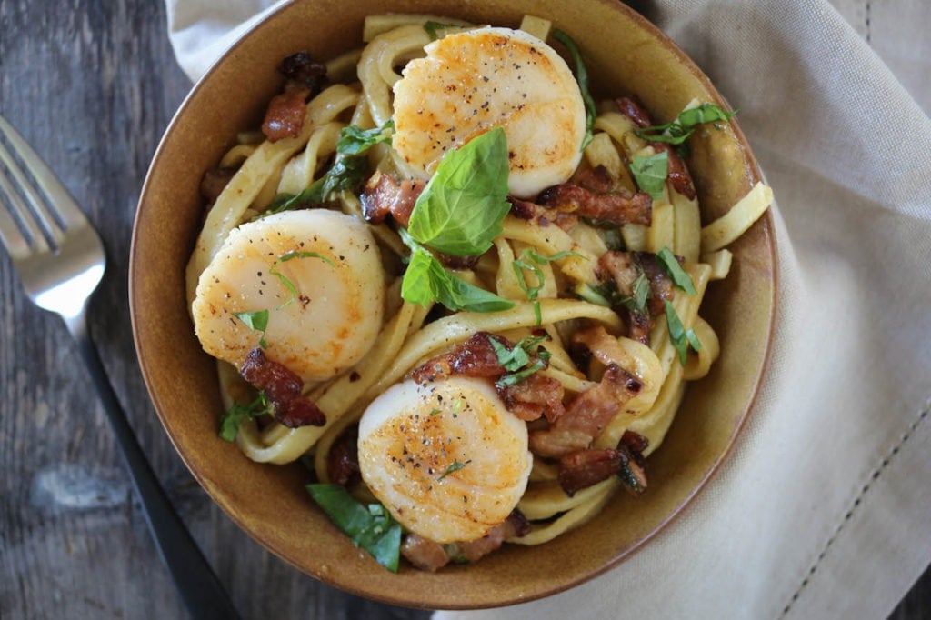 PaleOMG Lemon Basil Seared Scallop Pasta