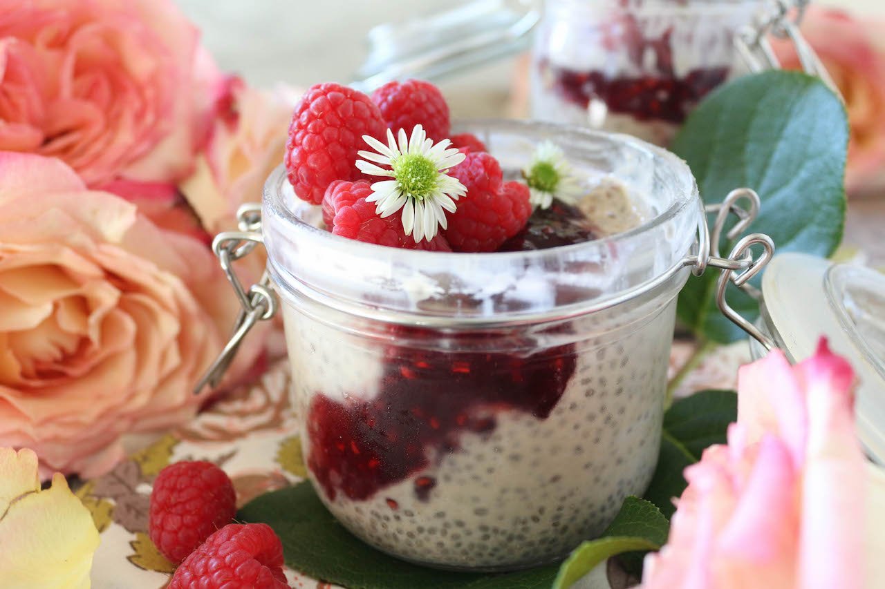 PB & J Overnight Chia Pudding — Chia Leah