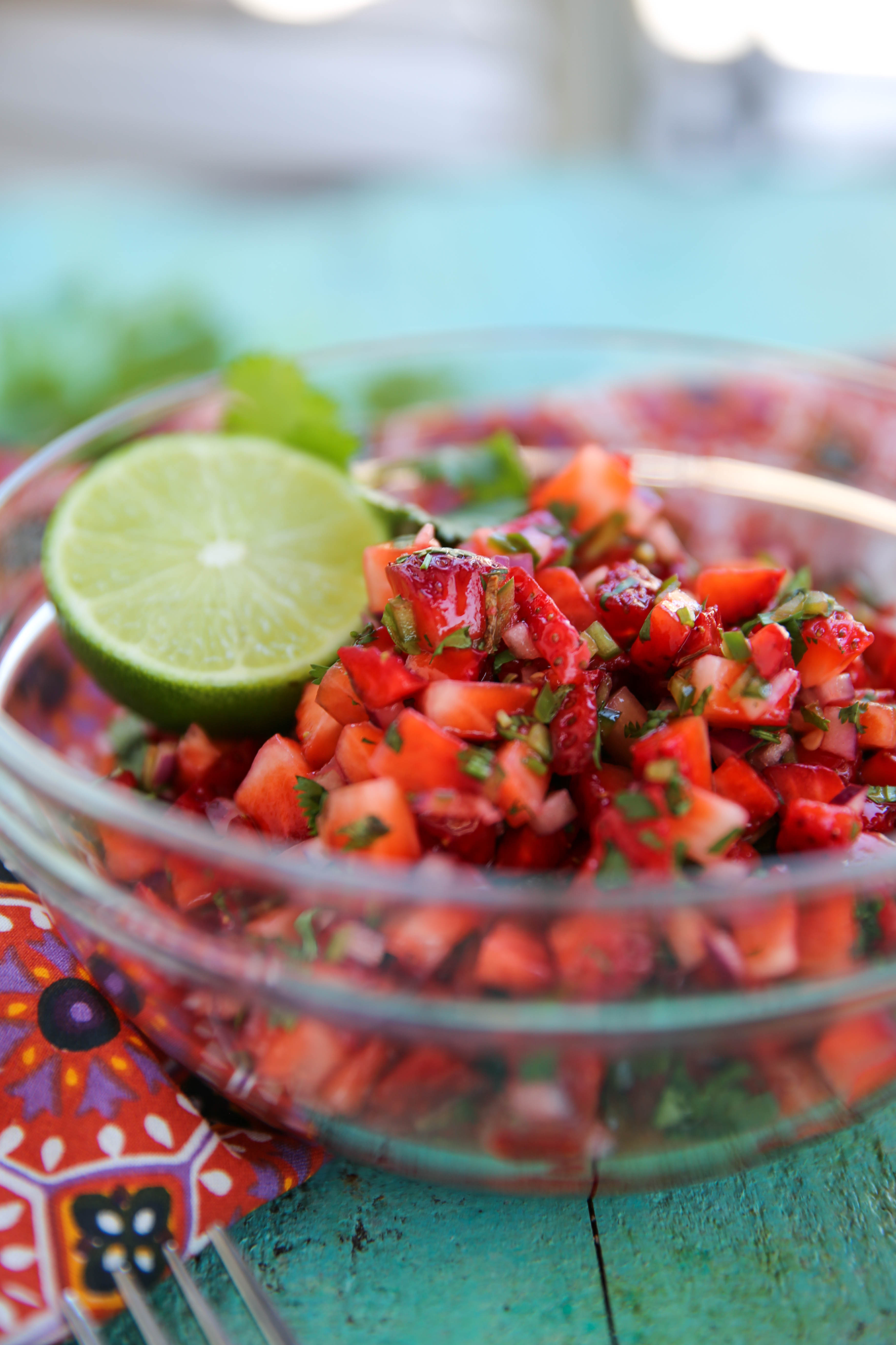 PaleOMG Strawberry Salsa